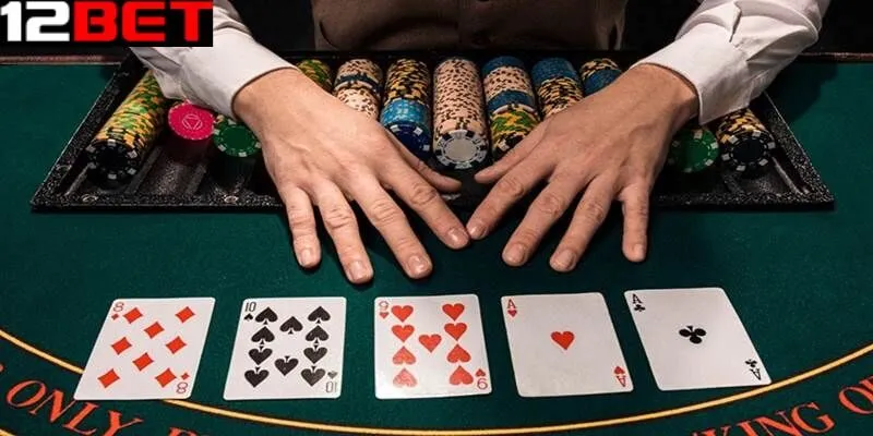 Bật mí chiến thuật chơi bài phỏm hiệu quả tại 12bet